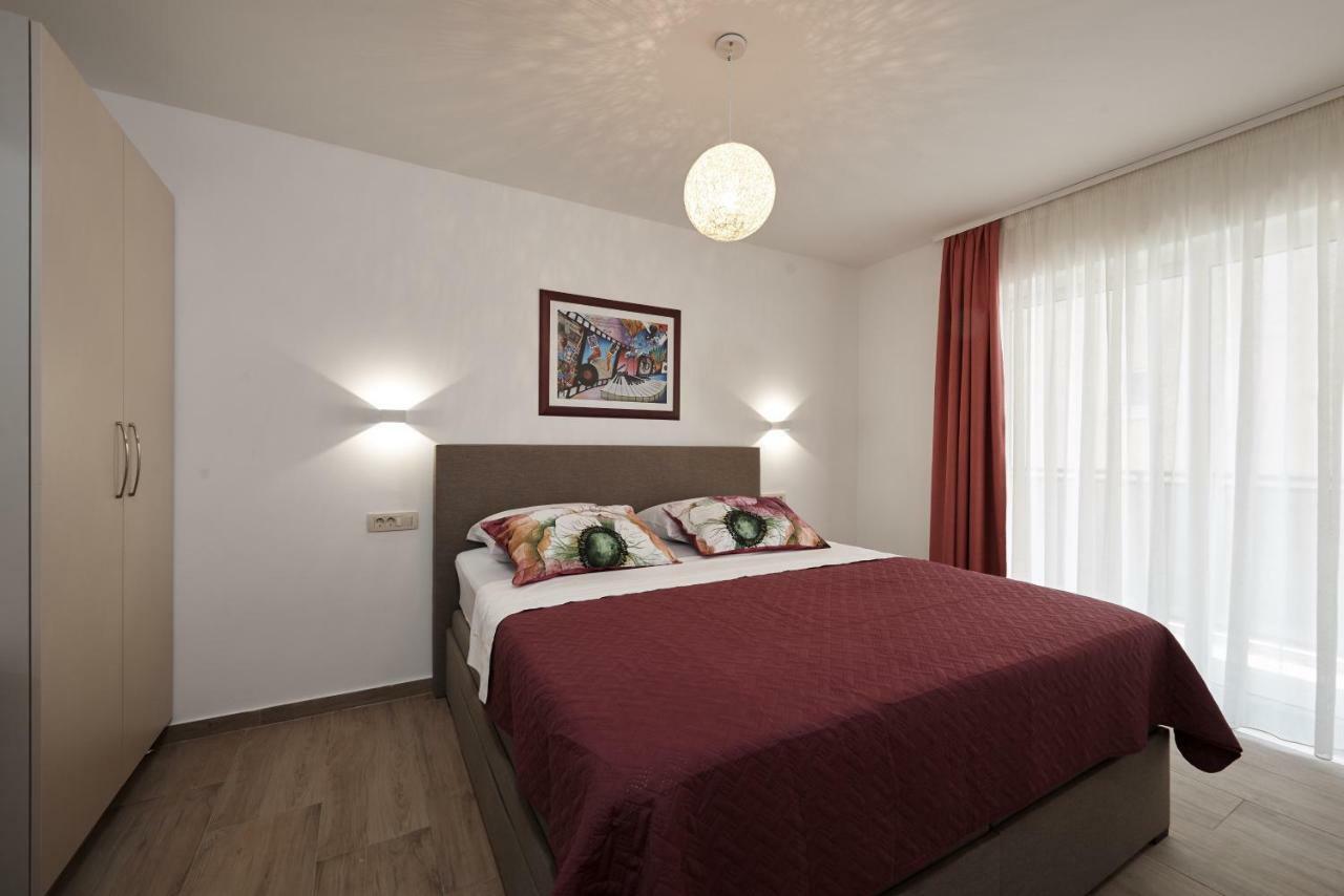Sunny Side Apartment Trogir Ngoại thất bức ảnh