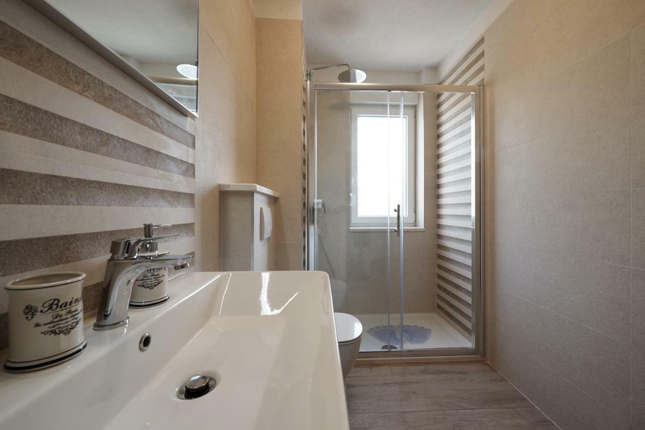 Sunny Side Apartment Trogir Ngoại thất bức ảnh